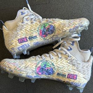 Women’s Under Armour Cleats Size 8